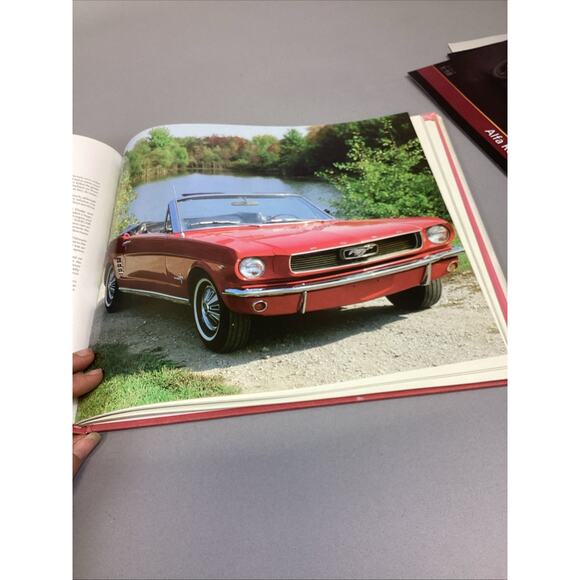 Classic American Cars 1945-1970, Alpha Romeo, Duesenberg, Ferrari Model Brochure - Picture 7 of 16